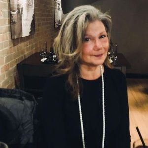 Meet your Posher, Nancy